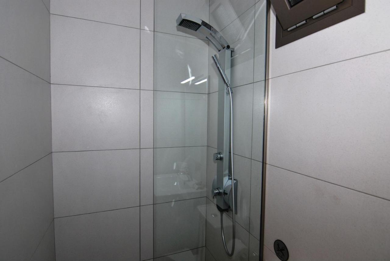 Brand New Cozy Basement Apartment Argostoli  Exteriör bild